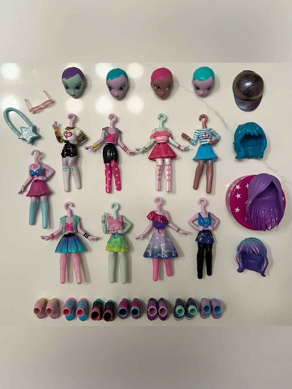 Off the Hook Style Dolls and Accessories